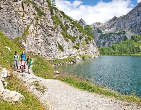 Familienwanderung Tappenkarsee © Wagrain-Kleinarl Tourismus